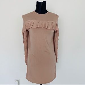 Tunic dress with fringe-like long sleeves